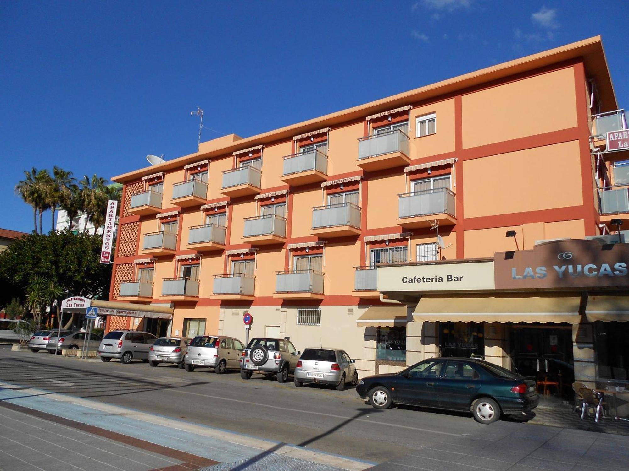 Apartamentos Turisticos Las Yucas 托雷德尔马尔 外观 照片
